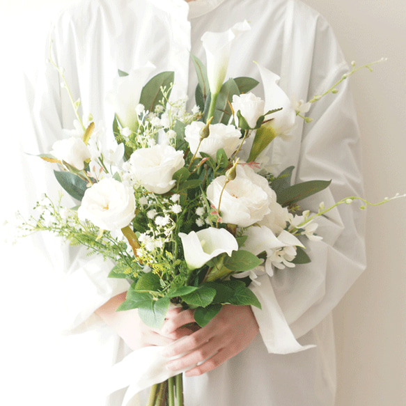 和装に合うブーケ実例21選！枝に生花、ボールブーケなどトレンドのデザインを紹介みんなのウェディングニュース