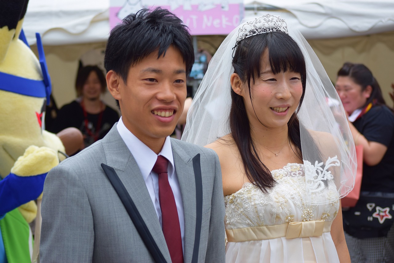 2025現在 三谷たくみがディズニーで目撃情報が多数アリ？高橋大輔似のイケメン旦那と子供も！画像 – あの芸能人の今