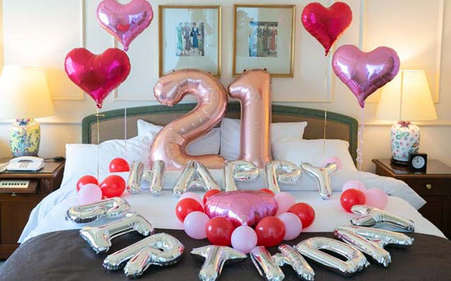 サプライズバルーンボックス 部屋ホテル 誕生日 飾り付けドッキリ 友達彼氏彼女 黒＆赤ハート– FamuLia-toysballoon shop