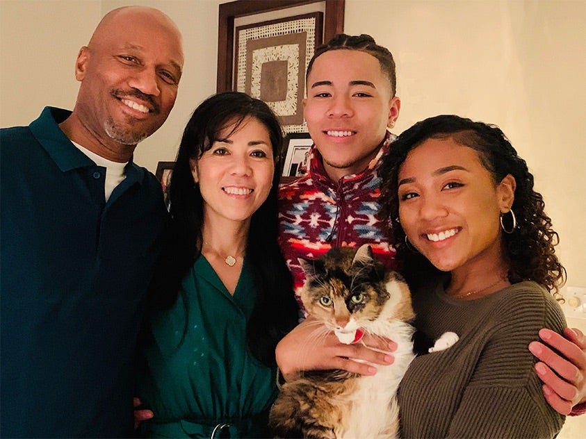 海外発！Breaking News 黒人女性「私の娘はどう見ても白人夫婦の子」 遺伝子の世界に起きた奇跡 英Techinsight テックインサイト 海外セレブ、国内エンタメのオンリーワンをお届けするニュースサイト