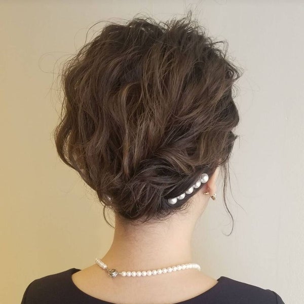 こんなに簡単なのに結婚式💒も行けちゃいそう🥹✨, 時短で可愛い🧡ヘアアレンジです☺️,福岡ヘアアレンジ 福岡ヘアセット 博多ヘアアレンジ 博多ヘアセット ヘアセット ヘアアレンジ 簡単ヘアアレンジ 簡単アレンジ セルフアレンジ セルフヘアアレンジ ヘアアレンジ動画 ヘアセット動画 セルフアレンジ動画 簡単アレンジ動画 ロングヘアセット ミディアムヘアセット ヘアアレンジ簡単 ロングヘアアレンジ