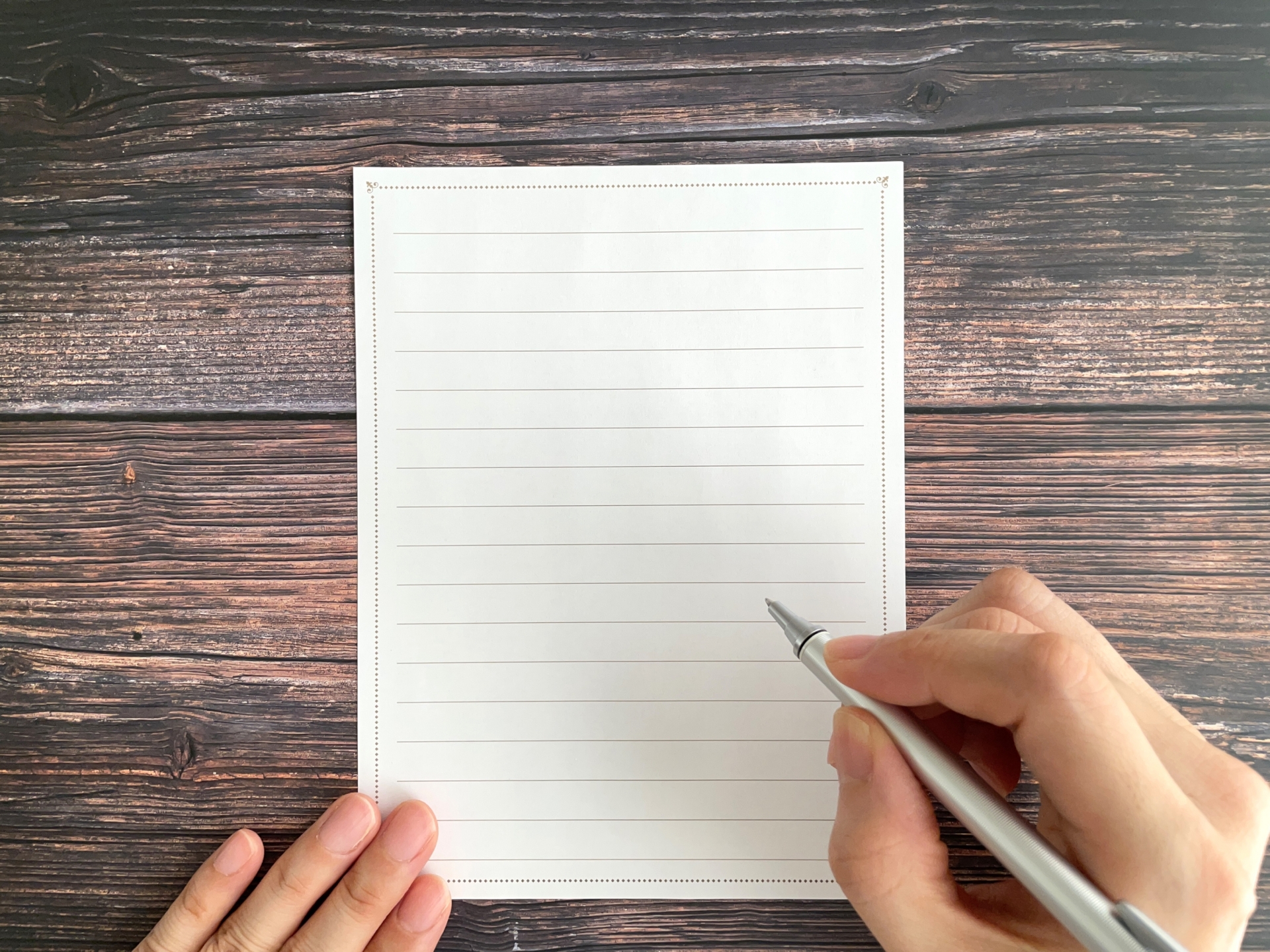 迷惑だと思われたくない コロナ禍の招待状。配慮が伝わる付箋文言を解説│花嫁マルシェ