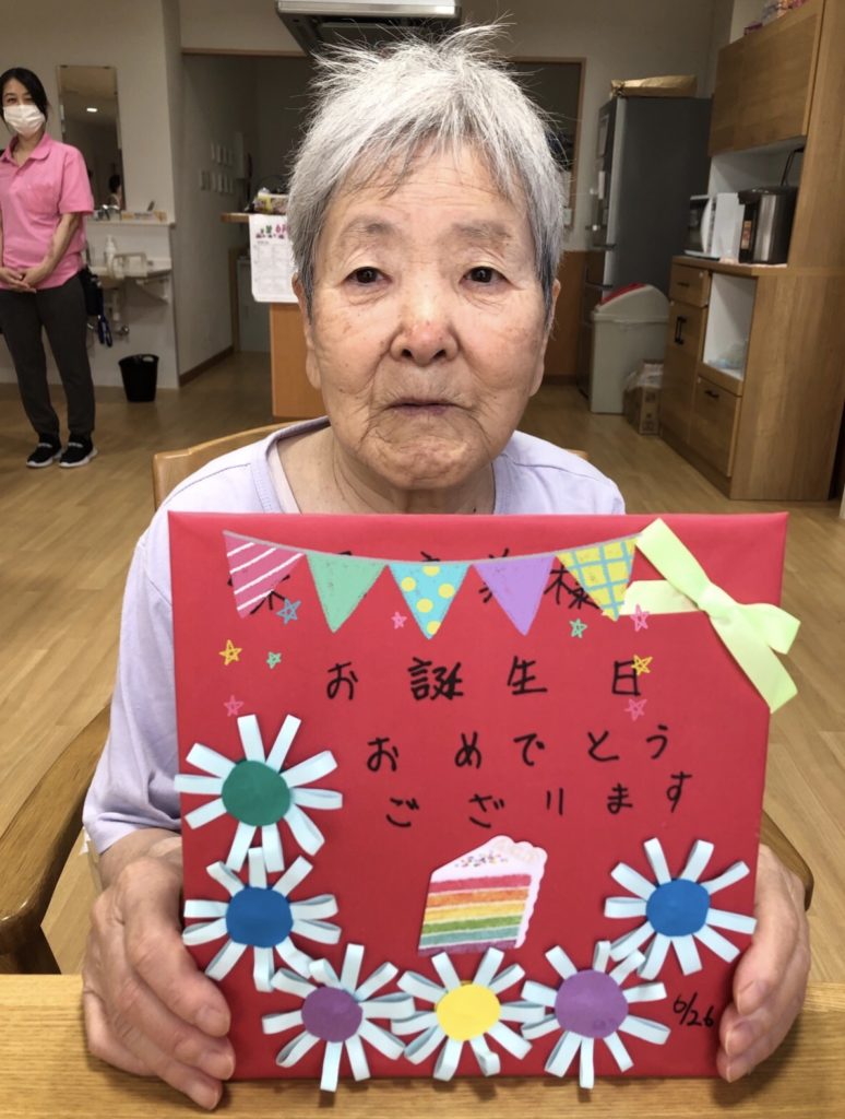 とび出す花束のカード