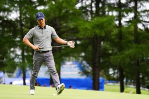 東浩子は左足下がり＆砲台グリーンでこう打つ！フェースを左に向けてヘッドを真っすぐ出すRegina レジーナ