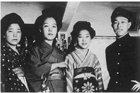 伊藤初代 - Wikipedia