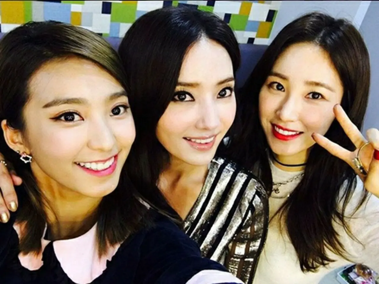 タレントのチェ・ホンマン、隣の大人も子供に見える巨体 「すごい！」Joongang Ilbo中央日報