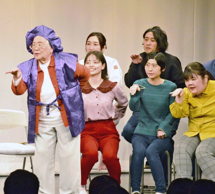 一粒パール ピアス レディース パールピアス 揺れる パール ゆれる 大きめ 可愛い お洒落 一粒 揺れる ぶら下がり 人気 華奢 インパクトシンプル ピアス フックピアス 両耳用 おしゃれ 20代 30代 40代 ギフト プレゼント