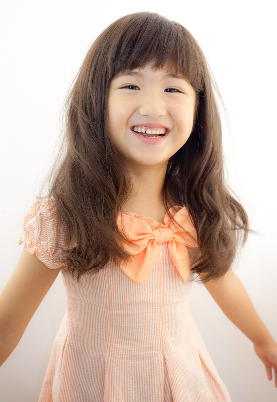 小学生 女の子の人気の髪型は『子ども専門美容室チョッキンズ』トレンドは エールバングボブディ 小学生女子人気№.1