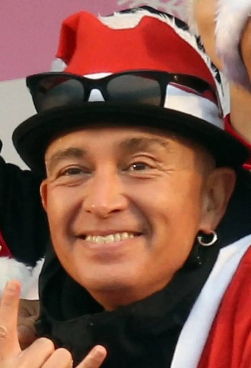 1904年 ドイツ アンハルト・デッサウ シルバー2マーク ボートハウスの上で、ハシシでパーティ。「インド その1」 連載：マーク・パンサーの父、2CVフルゴネットで世界一周の旅Vol.9GQ JAPAN