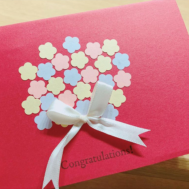 結婚祝いにメッセージカードに！寄せ書きでサプライズ演出