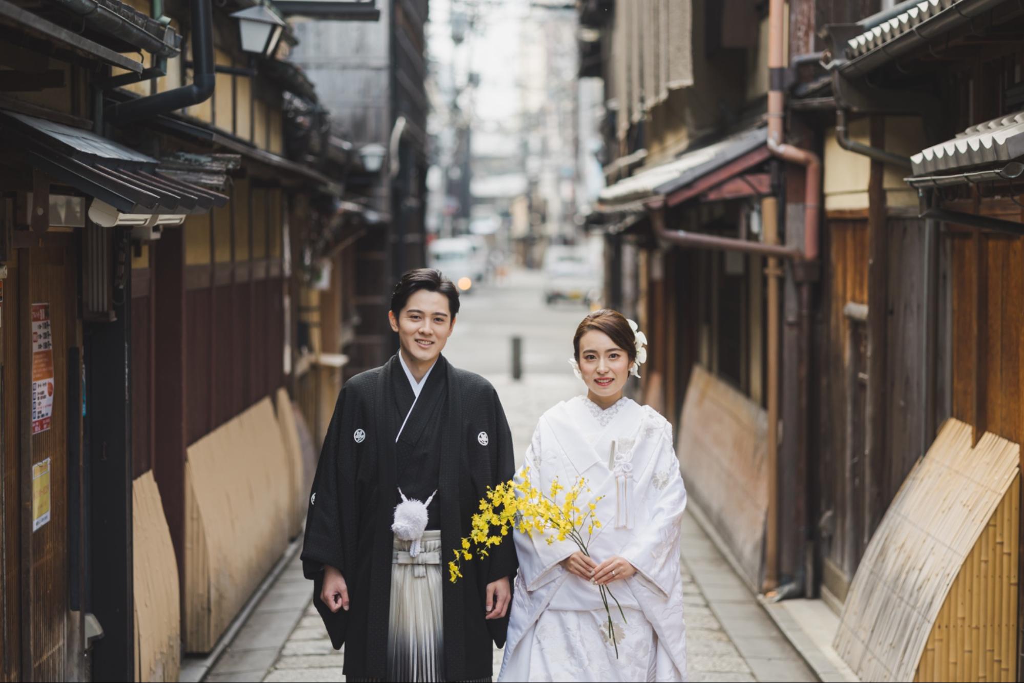 冬の前撮りの魅力とは？必須の防寒対策やおすすめのロケーションを紹介！COLUMNENISHI_PHOTO WEDDING