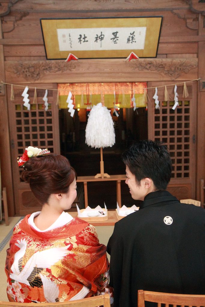和婚 神社新潟県 上越市の結婚式場 Dúo CEREZO デュオ・セレッソ