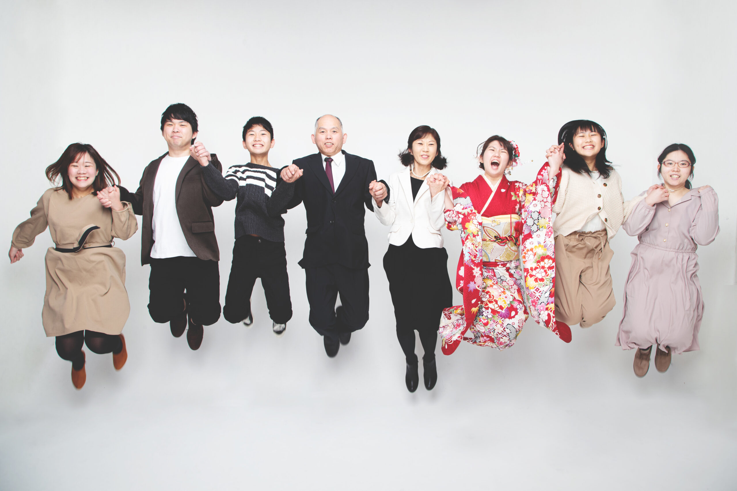 おそろい」ってなんか良い。HAPISTAで撮るファミリーにリンクコーデが多いワケフォトスタジオ ハピスタ 家族写真・子供写真・七五三