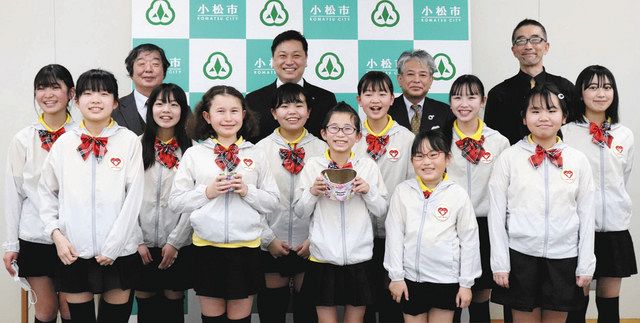 子ども達が笑顔で合唱 保育 複数イラスト - No: 22956487無料イラスト・フリー素材なら「イラストAC」