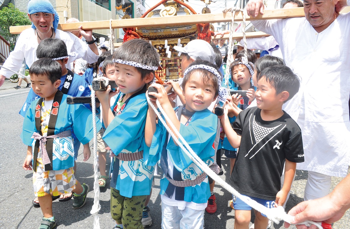 中型子ども神輿送料無料 ハンドメイドの本格的軽量子ども神輿中型バージョン その他家具 木と革の創作工房 Bangem 通販18501386Creema クリーマ