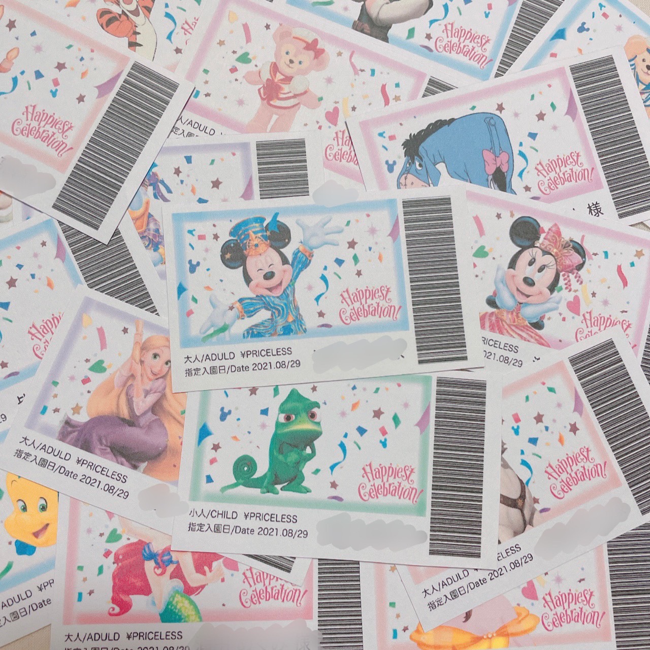 セリアのミラーシールで作る席札 作り方と無料テンプレートARARS