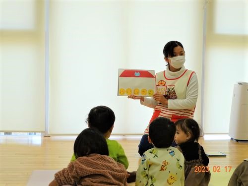 0.1.2歳児 わいわいおたのしみ会 学校法人こども園 きっずこくらみなみ 保育園 幼稚園