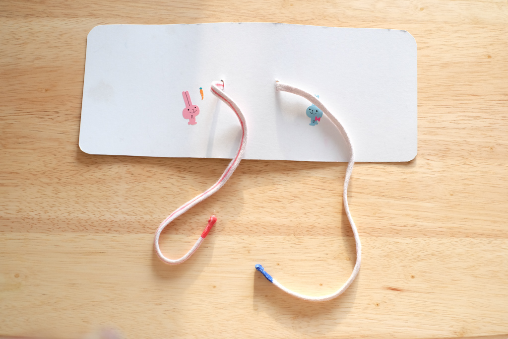 蝶々結びの分かりやすい教え方と練習方法を現役保育士が 写真 で紹介