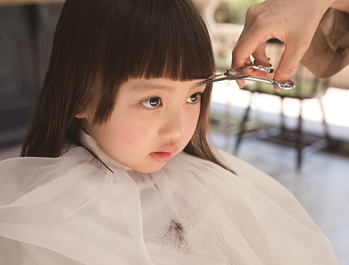 子供の散髪を自宅で挑戦！3歳女の子のカットが1時間で完成＾＾EasyRamble