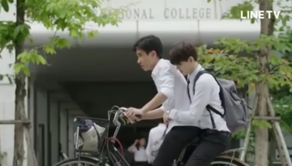 自転車の二人乗りのイラスト素材59708834- PIXTA