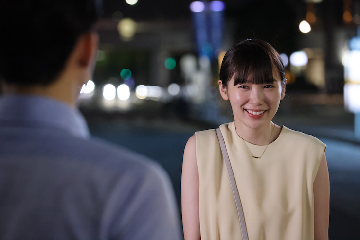 飯豊まりえ＆玉城ティナ 『君と世界が終わる日に』でW主演！プライベートでも仲良しな２人は性格が真逆!?ViVi