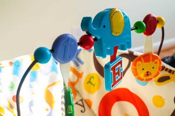 100均で作る手作りベビージム 2m29d珈琲とドーナツと伊達眼鏡 〜H28.9出産 26歳新米ママブログ