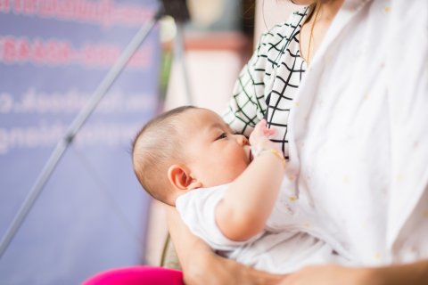 お宮参りで着物を着る際の授乳方法とは？必需品や注意点も紹介こども写真館スタジオアリス写真スタジオ・フォトスタジオ