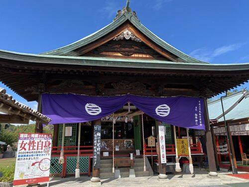 赤間神社:山口県下関市 美しい朱色が綺麗な赤間神社⛩️Trip.com 下関