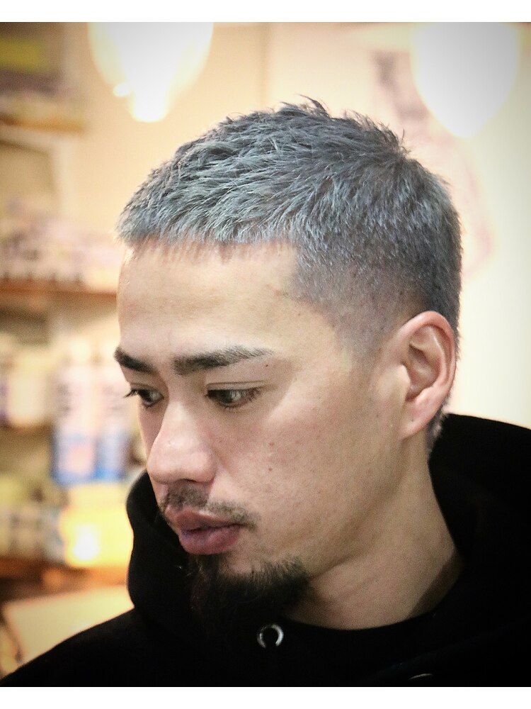 おしゃれ坊主こと「バズカット」で新たな自分に挑戦！似合う人は？施術事例8選やアレンジをご紹介