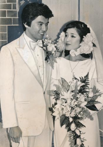山口百恵さんと三浦友和さんの結婚式の魅力TikTok