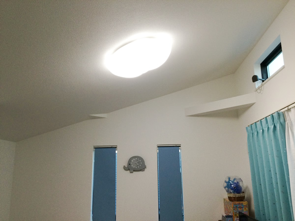シーリングライト 雲 子供部屋 LED 北欧 LED照明 かわいい 調光調色 暖かい ファッション 照明 子供部屋 イルミネーション 男の子ベッドルームライト 幼稚園 引掛け対応 和室 天井照明 6畳 8畳 10畳 12畳 電気 天井 明るい 居間 ダイニング 北欧