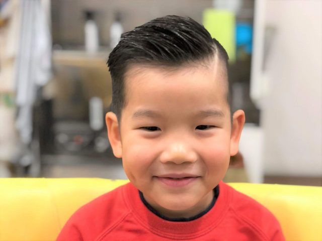 ナチュラルツーブロックキッズカット男の子髪型子どもの髪型チョッキンズ