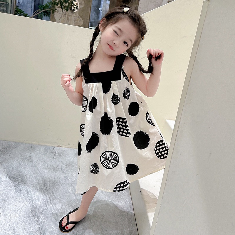 子供服のコレクションのイラスト素材・ベクター Image 39337523