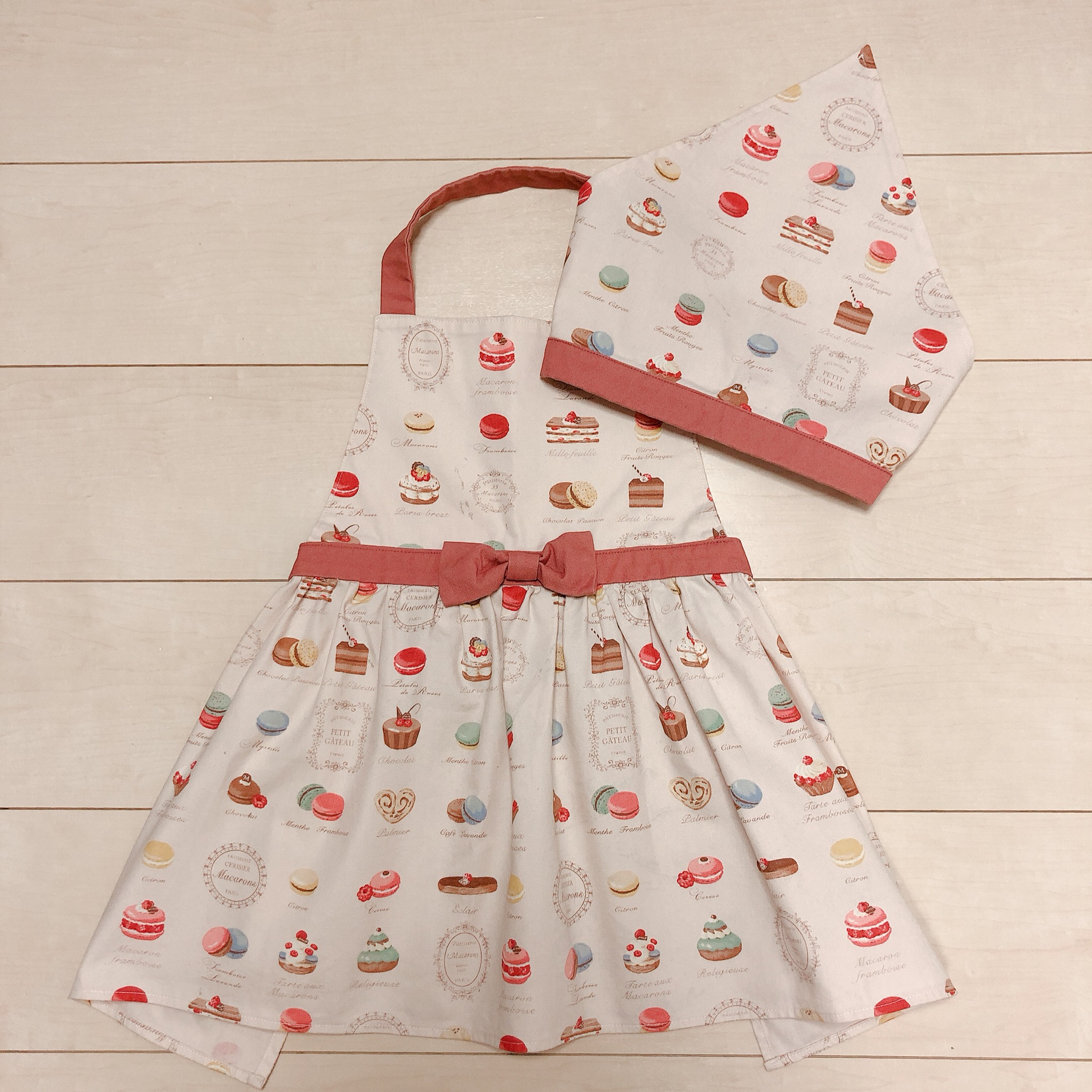 エプロン 型紙 パターン 子供服 かわいい 簡単縫い代付き 子供用エプロンの型紙商用利用可