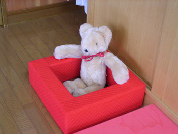 牛乳パックの手作りおもちゃ 1 人形遊びができるおもちゃ子育てに役立つ情報満載 すくコムNHKエデュケーショナル