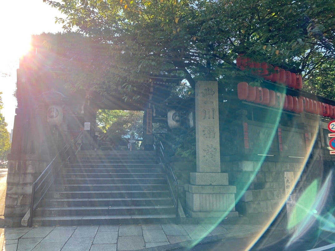 広島浄光台白蓮4㎡ 寺岡石材工業設計のデザイン墓、インドM1Hとアーバングレー組合せご紹介広島県最大級の墓石工場、寺岡石材工業