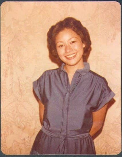 トリンドル玲奈、美人母との赤ちゃん時代写真「若い頃のお母さんトリちゃんそっくり」「面影ある」 - スポーツ報知