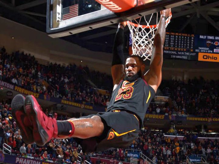 SNAP LAセレブ親子SNAPスポーツアスリート編「レブロン・ジェームズ親子」MADURO ONLINE マデュロオンライン