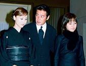 写真：神田正輝「旅サラダ」復帰 大阪・朝日放送には報道陣ズラリ東スポWEB