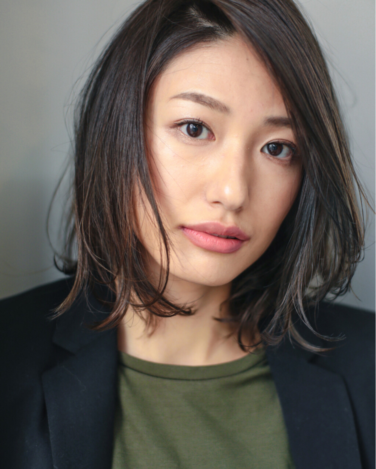 お母さんにぴったり！卒業式なにもしない髪型ならボブがおすすめ。きちんと感とほどよい華やかさがポイント - OZmall