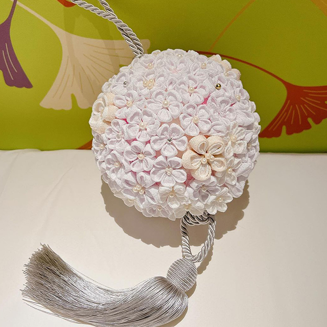 手作り ボールブーケのおしゃれなアレンジ・飾り方のインテリア実例RoomClip ルームクリップ