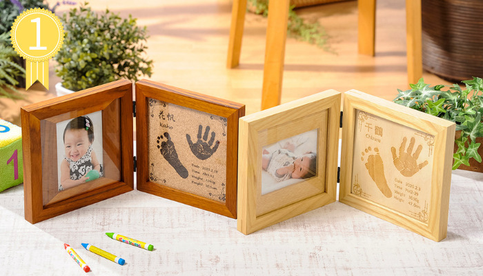 Amazon.co.jp: 手形足形 命名書 A4サイズ Basic 3枚セット オリジナルデザイン 選べる2デザイン 手形 足形 女の子 男の子おしゃれ 命名紙 スタンプ別売 フレーム別売 赤ちゃん 名入れ 名前入り お揃い 兄弟 姉妹 ギフト 台紙 印刷 オーダー : ベビー＆マタニティ