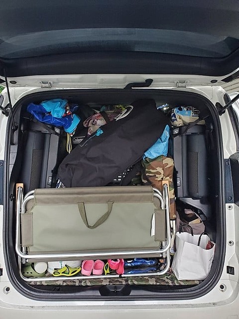 キャンプ道具を車に積む方法 積載のコツは収納ボックス＆ルーフバッグの活用！ファミキャン情報局