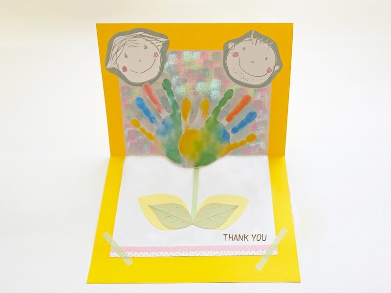 170枚突破!! 母の日 手形 ポスターFlower 敬老の日 手形アート くすみカラー 雑貨・その他 PinktriangleAKM 通販2046038Creema クリーマ