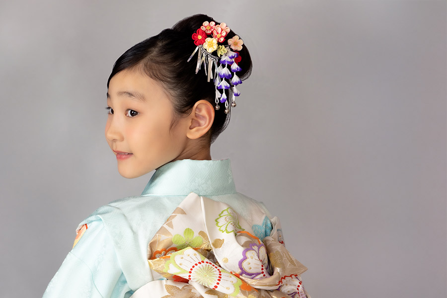 7歳の七五三のかわいい髪型！画像で選べるおすすめ髪型17選こども写真館スタジオアリス写真スタジオ・フォトスタジオ
