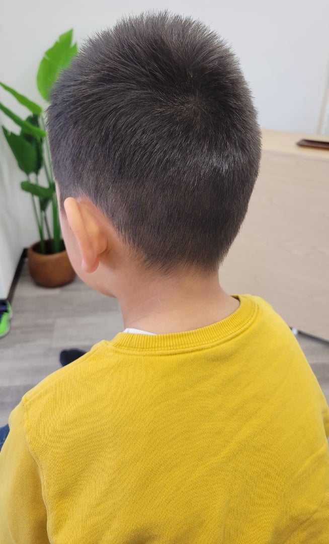 男の子のかっこいい髪型。短め・さっぱり・ジャニーズ系などイメチェンにも！kosodate LIFE 子育てライフ