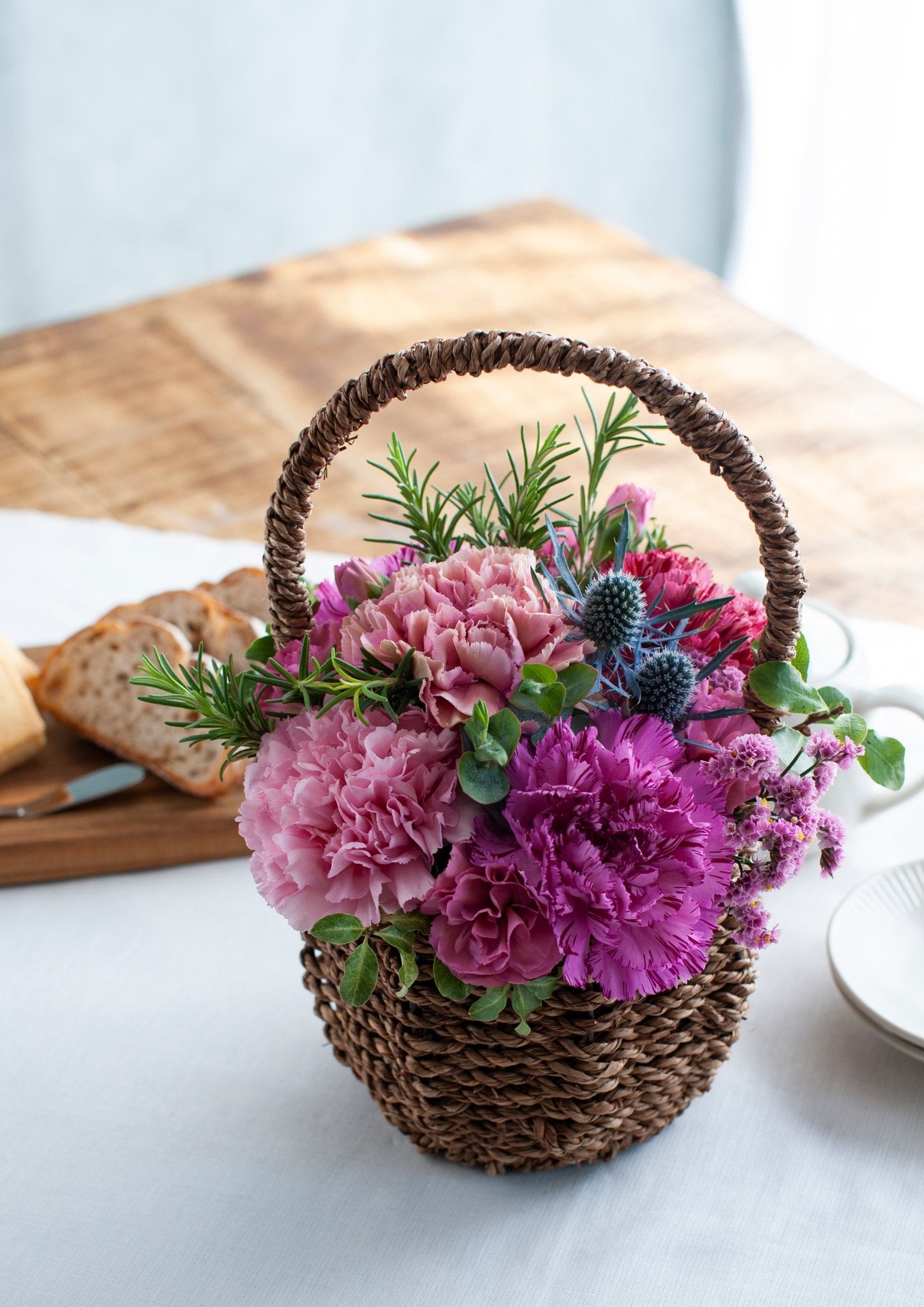 楽天市場 母の日 カーネーション 鉢植え 花 「カーネーション いちごホイップ ファンシーバイオレット ムジカ」 5号 ラッピング ギフト プレゼント人気 赤 白 複色 紫 華やか 豪華 大人 かわいい 紅白 庭 玄関 屋外 フラワー 鉢 鉢花 花鉢 母の日カード付き : イイハナ