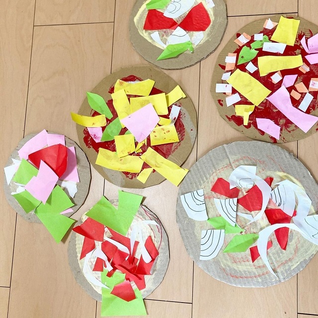 ピザ屋さんごっこで円形分数パズル ダンボールで作れますouchiedu