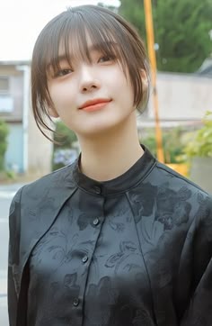 守屋麗奈と藤吉夏鈴の可愛いダンス動画