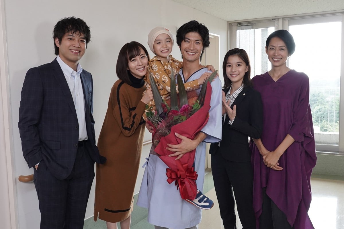 三浦春馬さん父が初告白！悩んでいた母との関係、最後のLINE女性自身